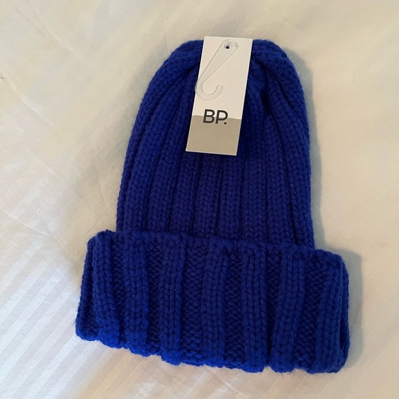 bp Beanie - Picture 2 of 6